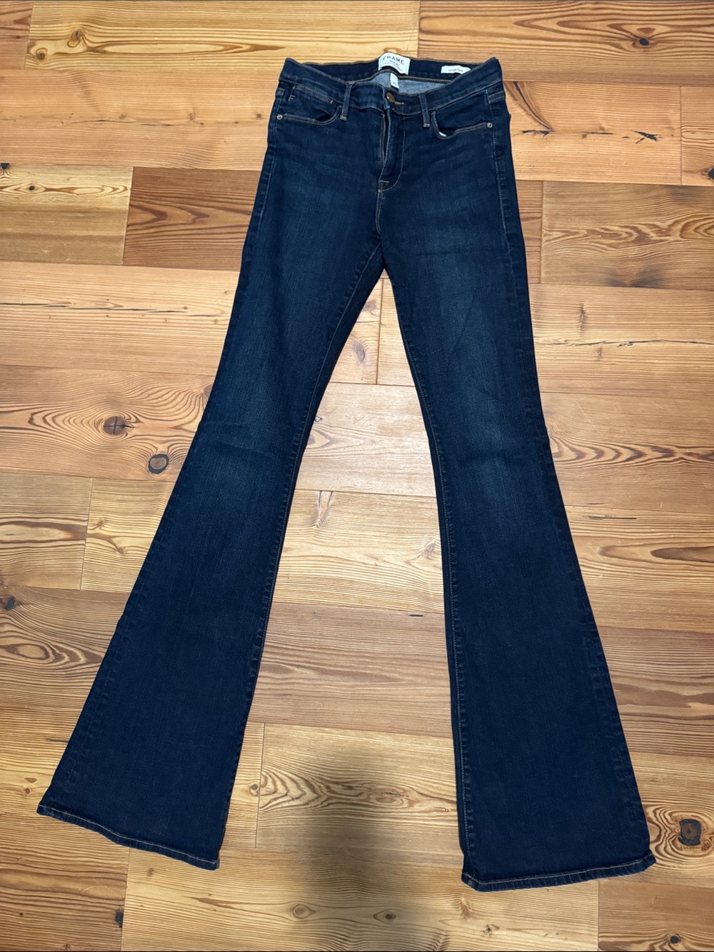 Frame Le High Flare Jeans
